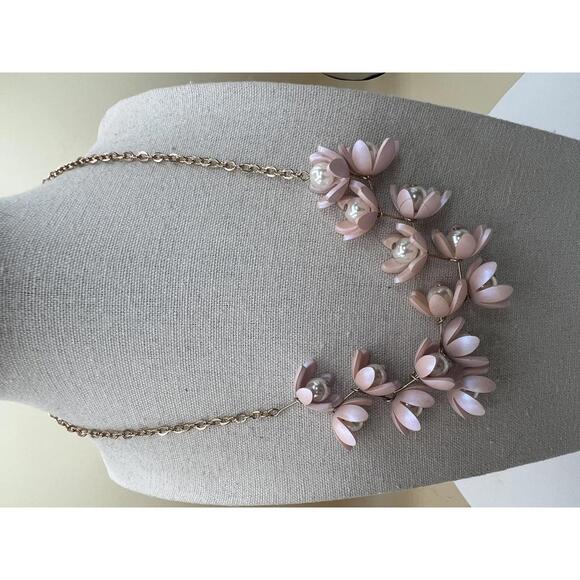 Pink Floral Pearl Necklace with Gold Chain   C47 - Picture 3 of 8